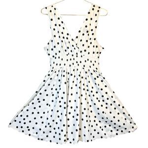 Polka Dot Fit Flare Dress Smocked Waist Sleeveless Classic L White Lightweight🌼